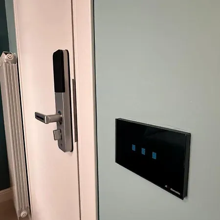Frühstückspension A Casa Di Mariecloude Neapel