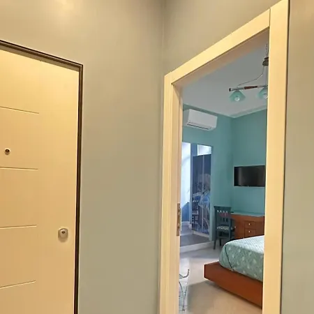 A Casa Di Mariecloude 4* Neapel