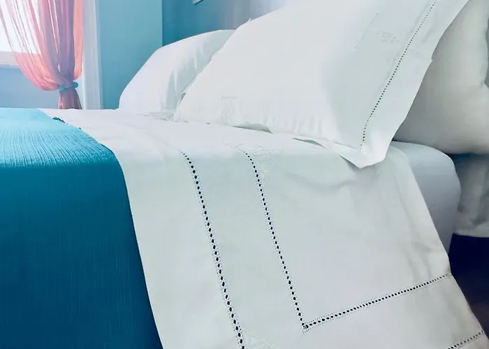 A Casa Di Mariecloude Alojamento de Acomodação e Pequeno-almoço Nápoles